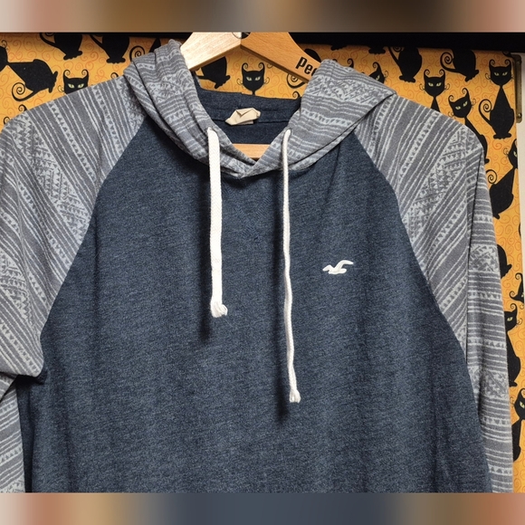 Hollister Men's Blue And Grey Hoodie with Patterned Sleeves - Picture 1 of 7